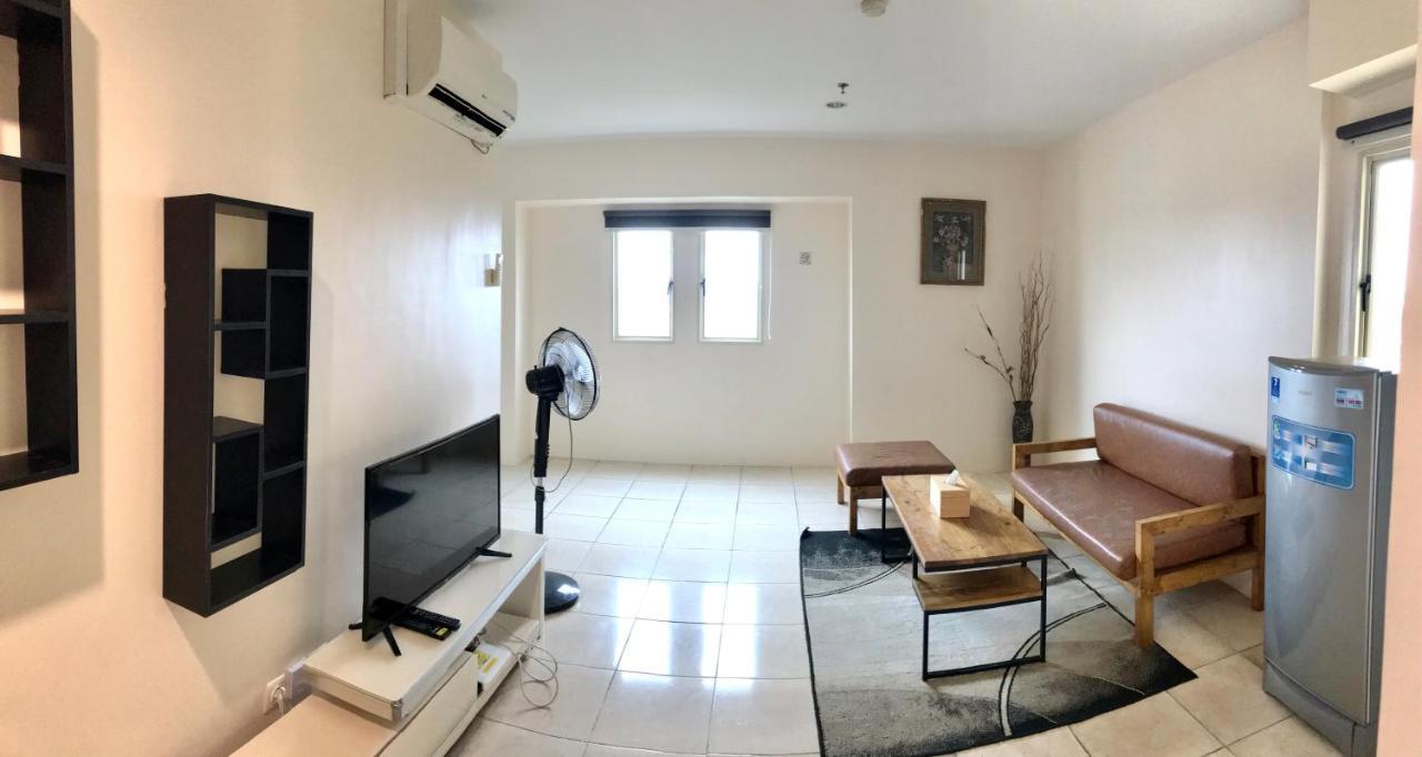 Queen Victoria Apartment Batam Buitenkant foto