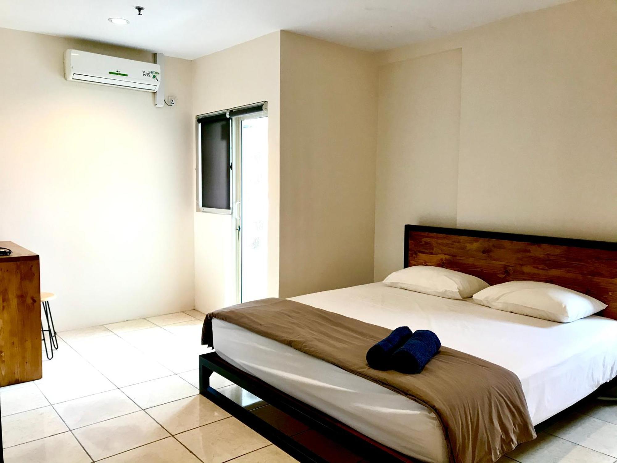Queen Victoria Apartment Batam Kamer foto