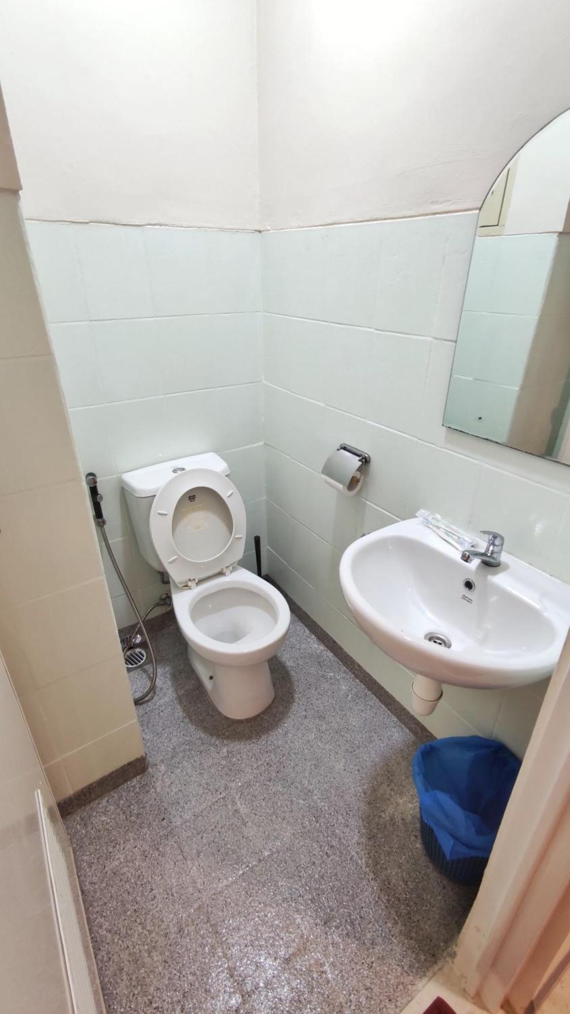 Queen Victoria Apartment Batam Kamer foto