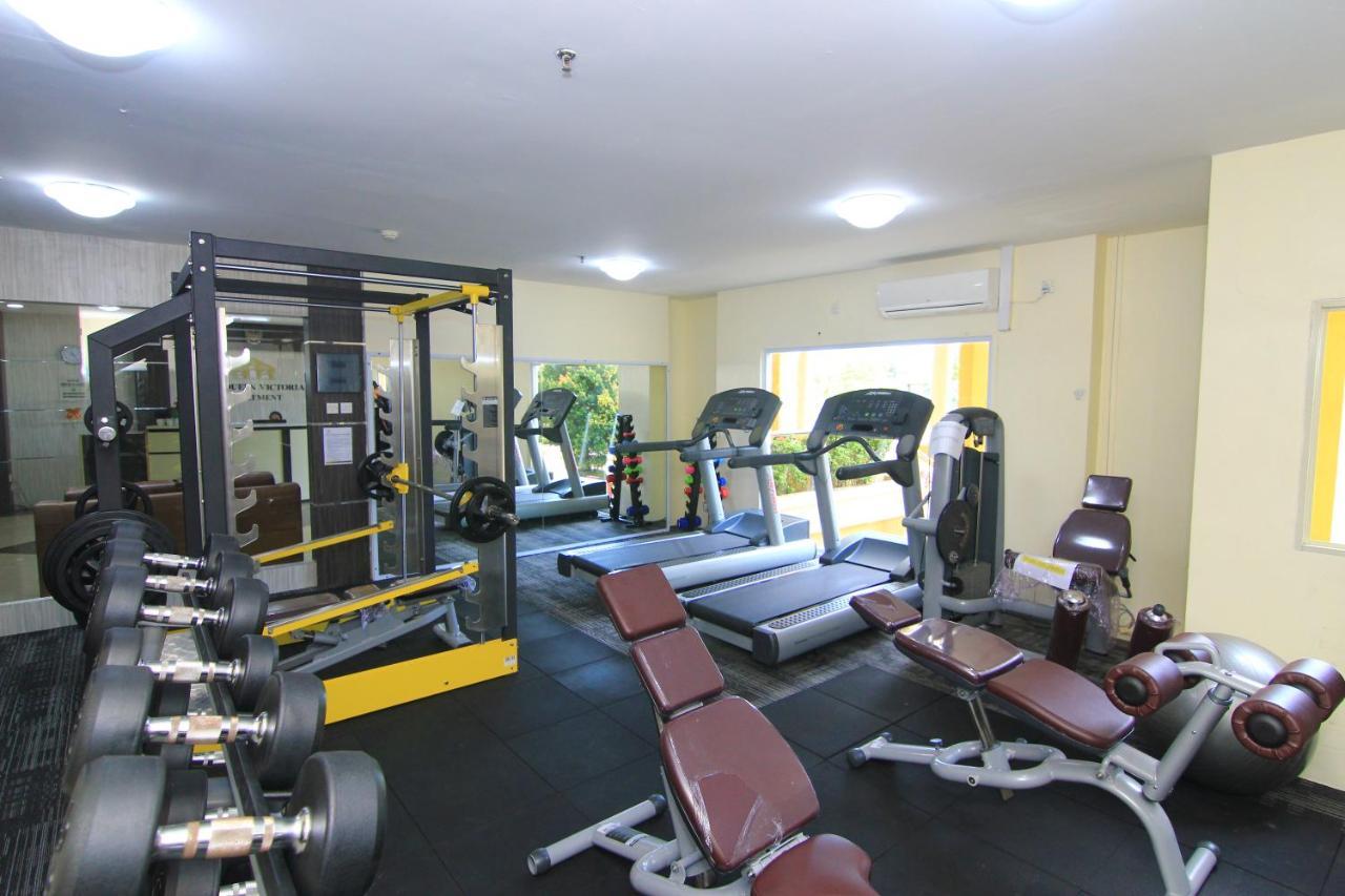 Queen Victoria Apartment Batam Buitenkant foto